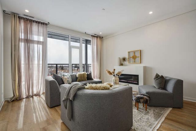 3207 N Narragansett Avenue 306, Chicago, IL 60634