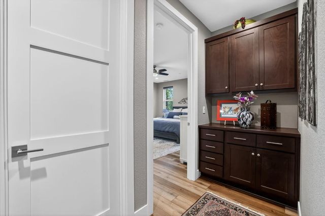 1132 Sierra Oaks Dr, Colfax, CA 95713