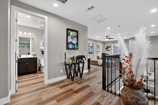 1132 Sierra Oaks Dr, Colfax, CA 95713