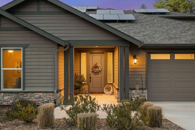 1132 Sierra Oaks Dr, Colfax, CA 95713