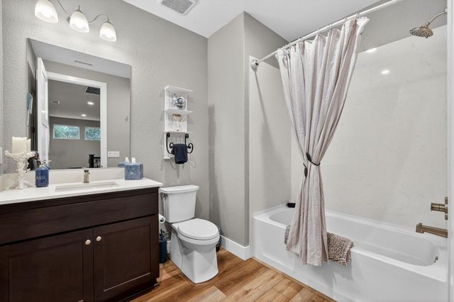 1132 Sierra Oaks Dr, Colfax, CA 95713