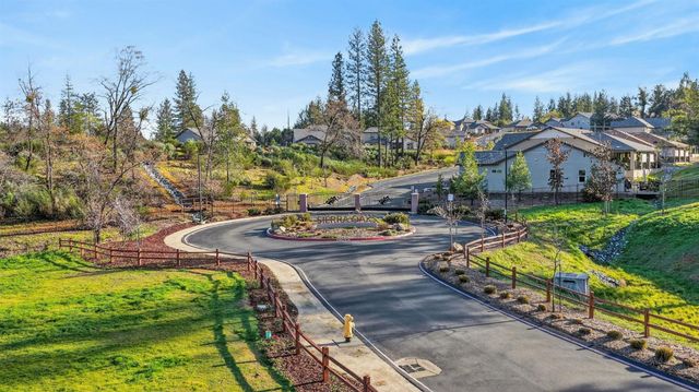 1132 Sierra Oaks Dr, Colfax, CA 95713