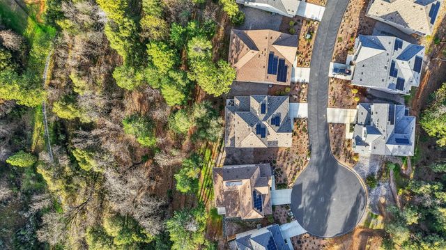 1132 Sierra Oaks Dr, Colfax, CA 95713