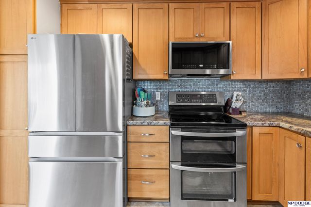 1102 Potter Road, Bellevue, NE 68005