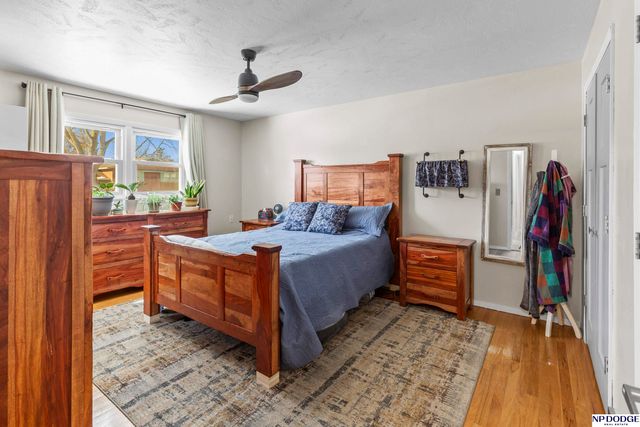 1102 Potter Road, Bellevue, NE 68005