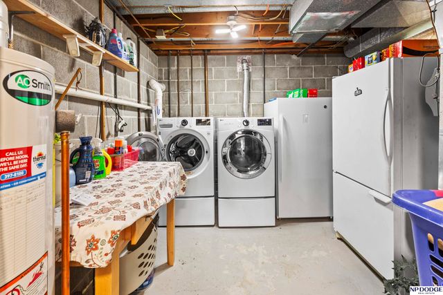 1102 Potter Road, Bellevue, NE 68005