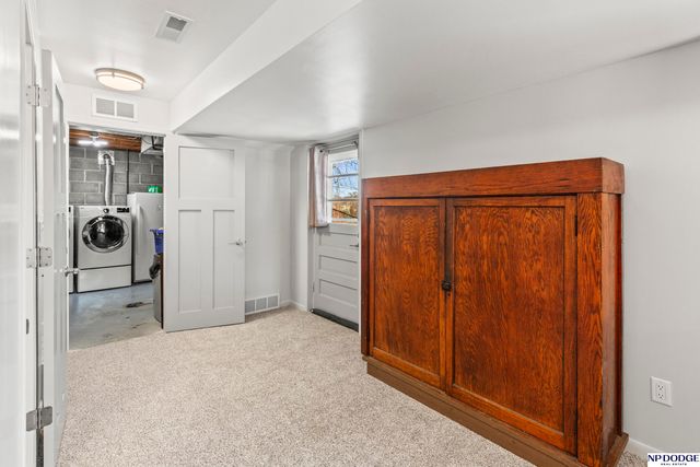 1102 Potter Road, Bellevue, NE 68005