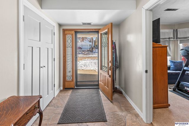 1102 Potter Road, Bellevue, NE 68005