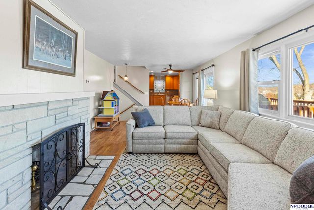 1102 Potter Road, Bellevue, NE 68005