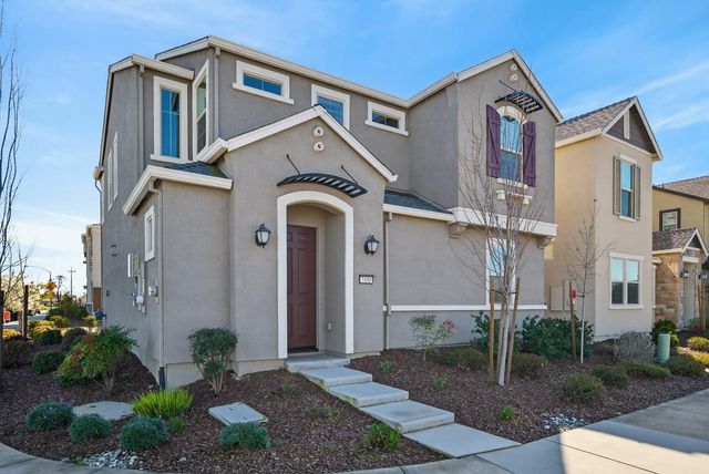 7450 Clear Lake Aly, Sacramento, CA 95829