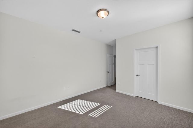 7450 Clear Lake Aly, Sacramento, CA 95829