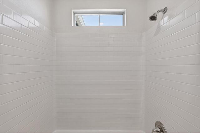 7450 Clear Lake Aly, Sacramento, CA 95829