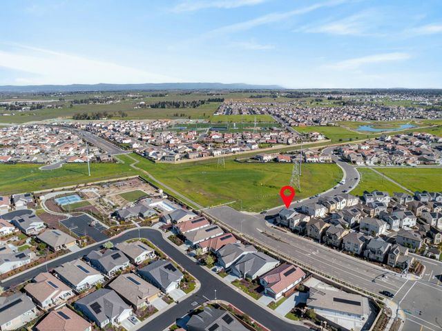 7450 Clear Lake Aly, Sacramento, CA 95829