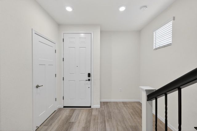 7450 Clear Lake Aly, Sacramento, CA 95829