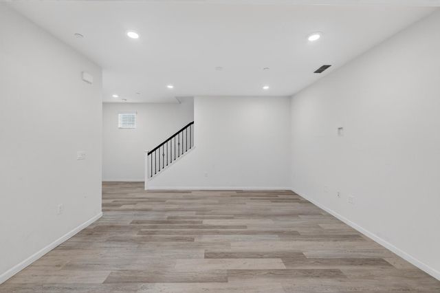 7450 Clear Lake Aly, Sacramento, CA 95829