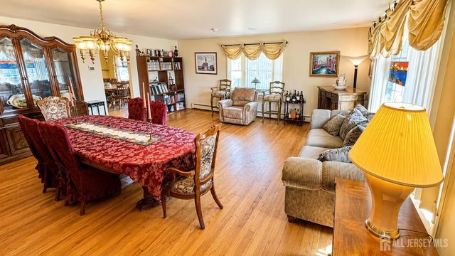 100 Westminster Place, Saddle Brook, NJ 07663