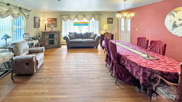 100 Westminster Place, Saddle Brook, NJ 07663