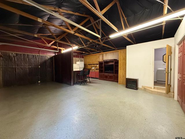 3350 FM 852, Winnsboro, TX 75494