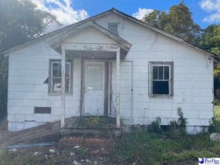 617 Weaver Street, Darlington, SC 29532