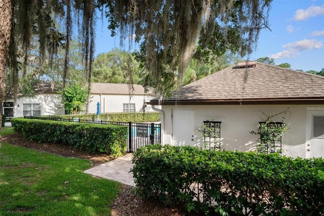 5117 FAIRWAY ONE DRIVE, Valrico, FL 33596