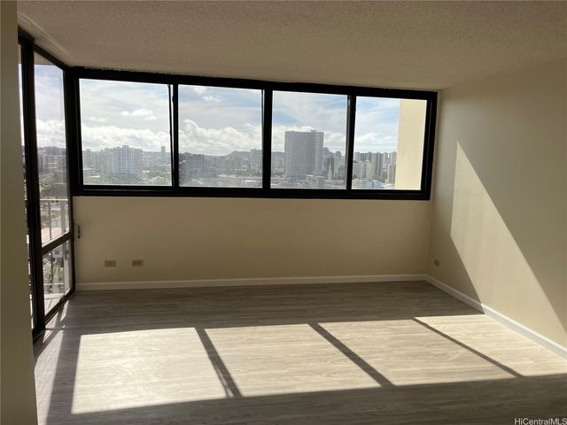 1571 Piikoi Street 1503, Honolulu, HI 96822