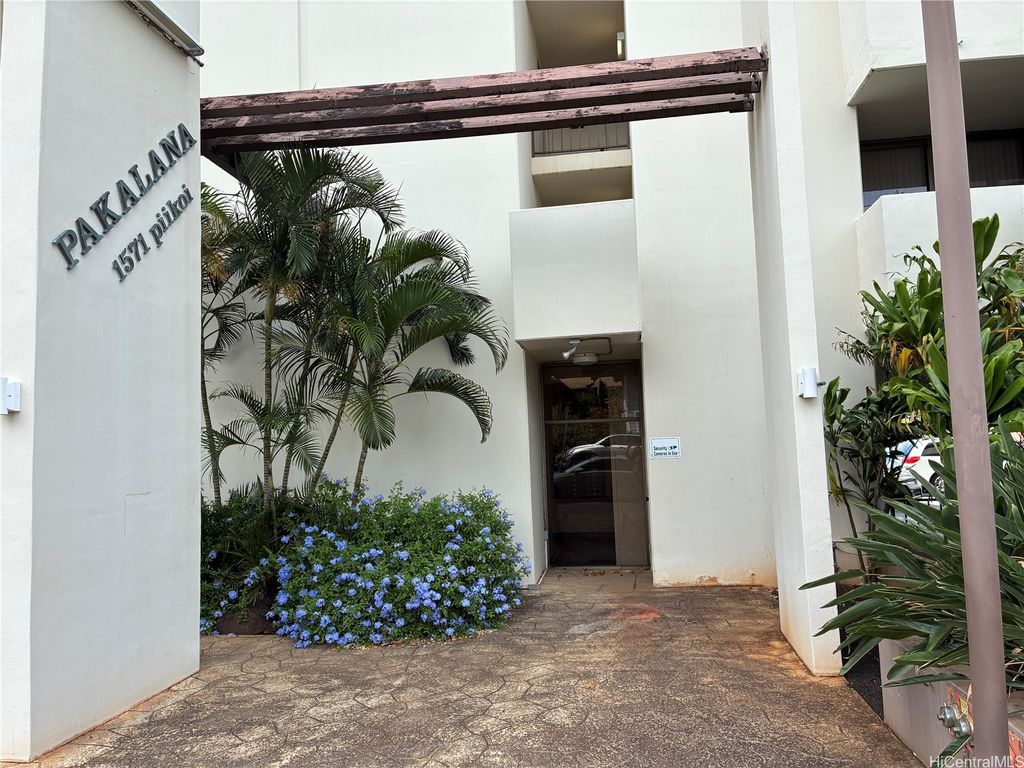1571 Piikoi Street 1503, Honolulu, HI 96822