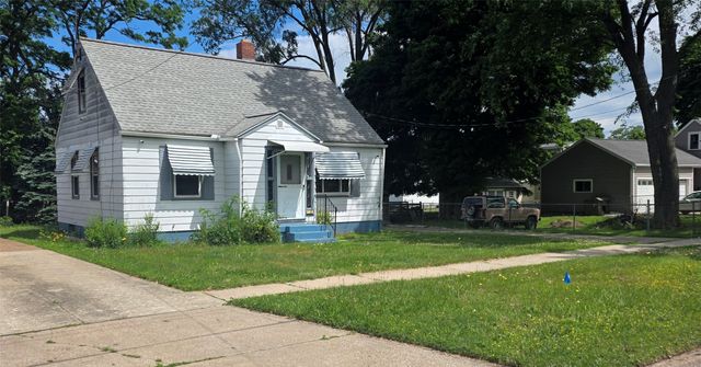 2352 FAIRMOUNT Parkway, Erie, PA 16510