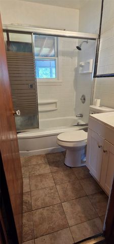 2352 FAIRMOUNT Parkway, Erie, PA 16510
