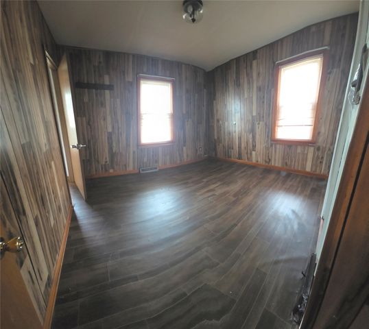 2352 FAIRMOUNT Parkway, Erie, PA 16510
