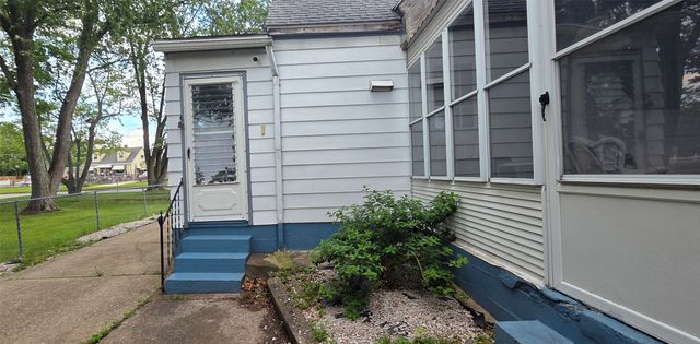 2352 FAIRMOUNT Parkway, Erie, PA 16510