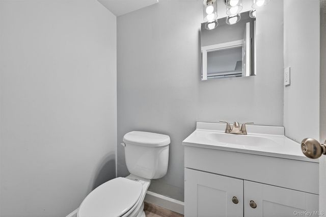 2722 Whispering Hills, Chester, NY 10918