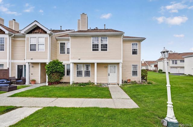 2722 Whispering Hills, Chester, NY 10918