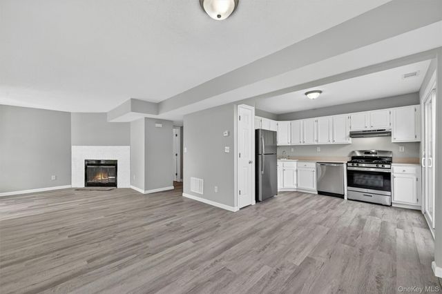 2722 Whispering Hills, Chester, NY 10918