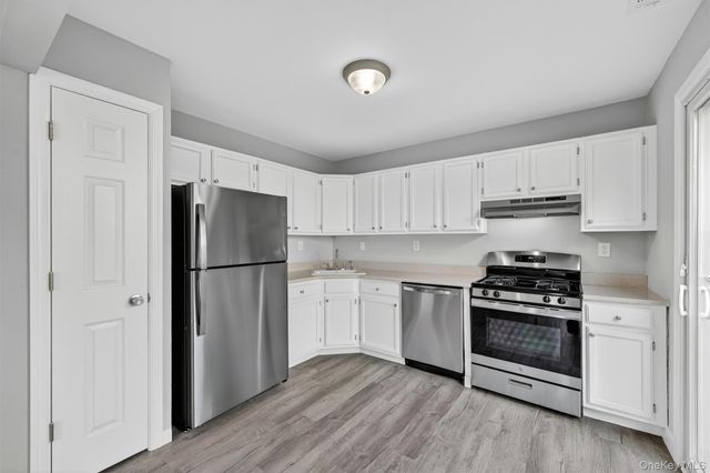2722 Whispering Hills, Chester, NY 10918