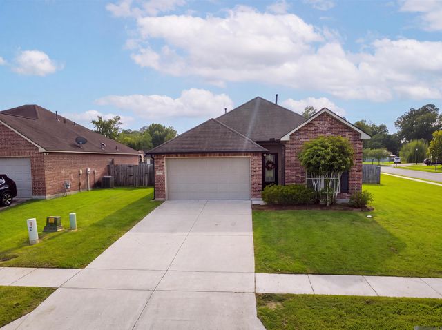 17675 Feather Ridge Dr, Prairieville, LA 70769
