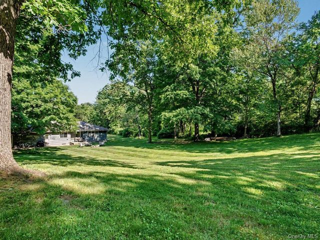 202 Lake Walton Road, Hopewell Junction, NY 12533