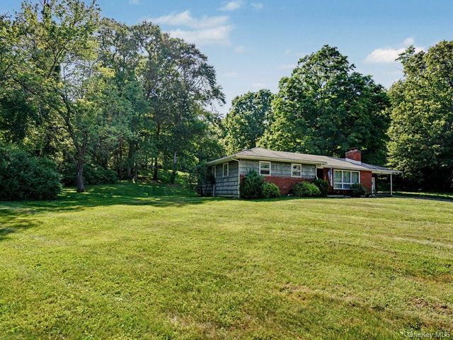 202 Lake Walton Road, Hopewell Junction, NY 12533