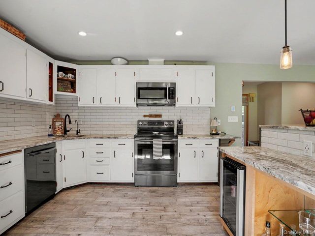 202 Lake Walton Road, Hopewell Junction, NY 12533