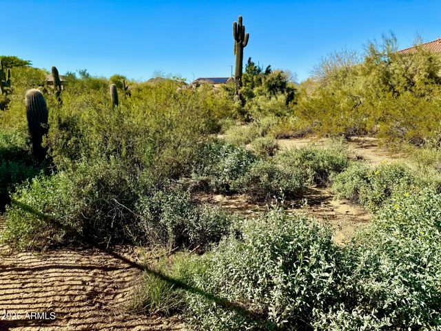 2630 W SAT NAM Way, Phoenix, AZ 85086