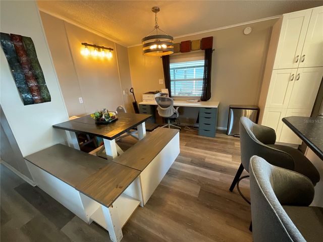 6710 36TH AVENUE E 346, Palmetto, FL 34221