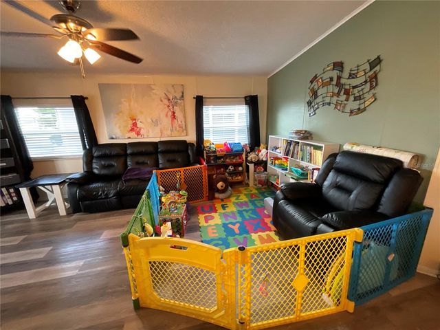 6710 36TH AVENUE E 346, Palmetto, FL 34221