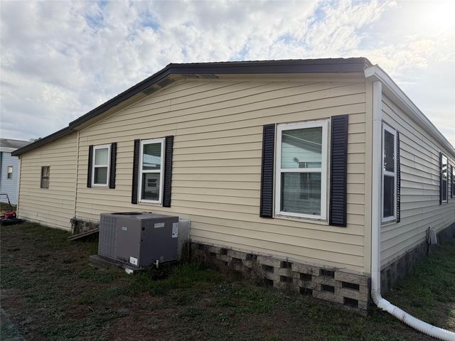 6710 36TH AVENUE E 346, Palmetto, FL 34221