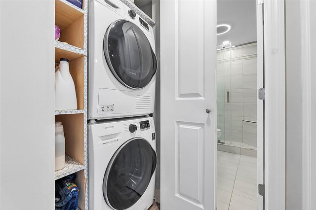 4230 Deste Court 305, Lake Worth, FL 33467