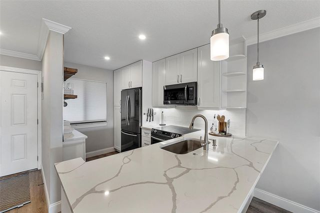 4230 Deste Court 305, Lake Worth, FL 33467