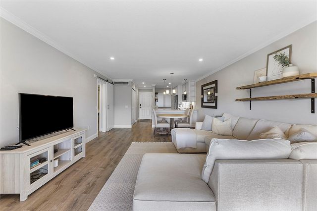 4230 Deste Court 305, Lake Worth, FL 33467