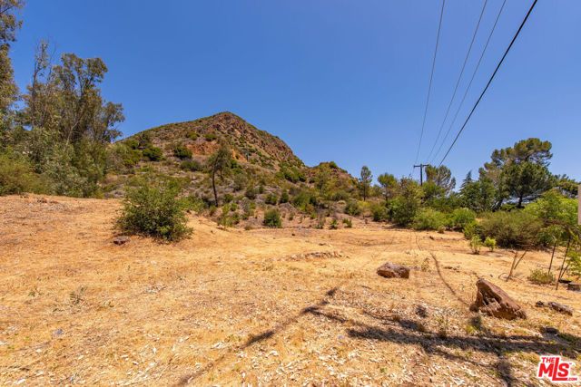 29371 Lake Vista Drive, Agoura Hills, CA 91301