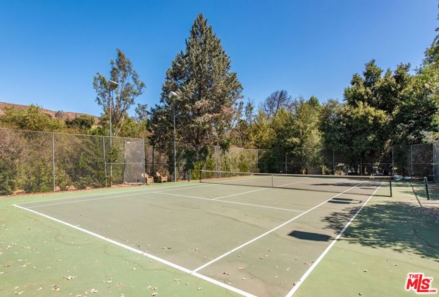 29371 Lake Vista Drive, Agoura Hills, CA 91301