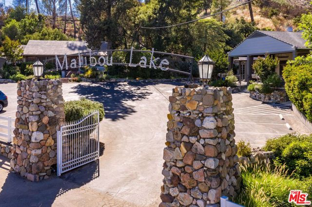 29371 Lake Vista Drive, Agoura Hills, CA 91301