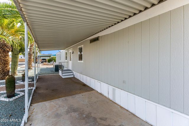 9427 E University Drive 18, Mesa, AZ 85207