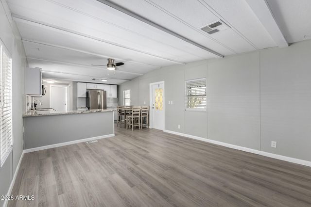 9427 E University Drive 18, Mesa, AZ 85207